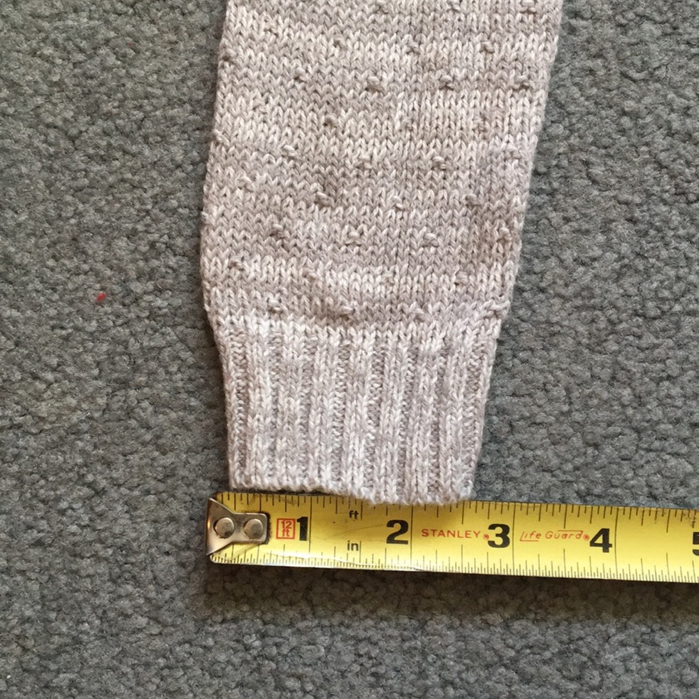 Cute Grey Cross Back Sweater - Picture 3 of 4